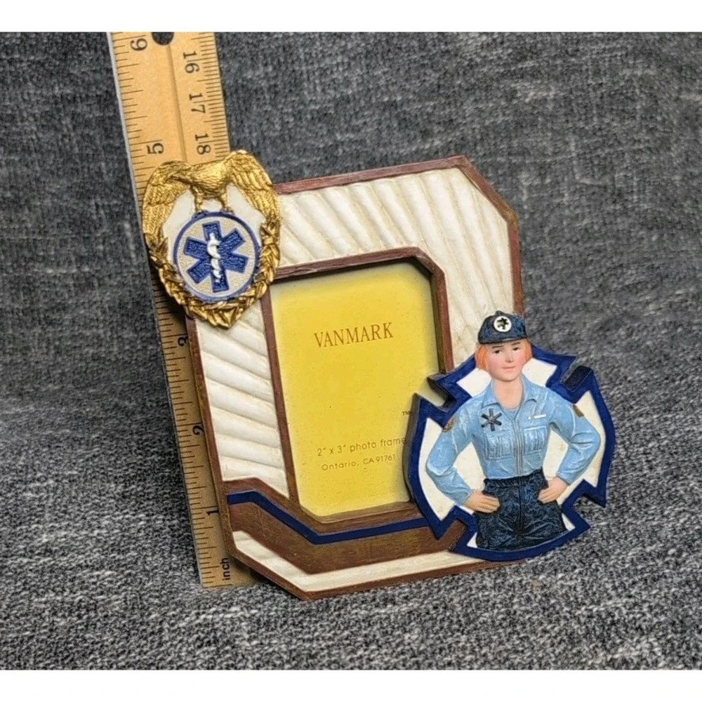 Vintage Vanmark Medics of Valor EMT First Responder Heros Photo Frame 2